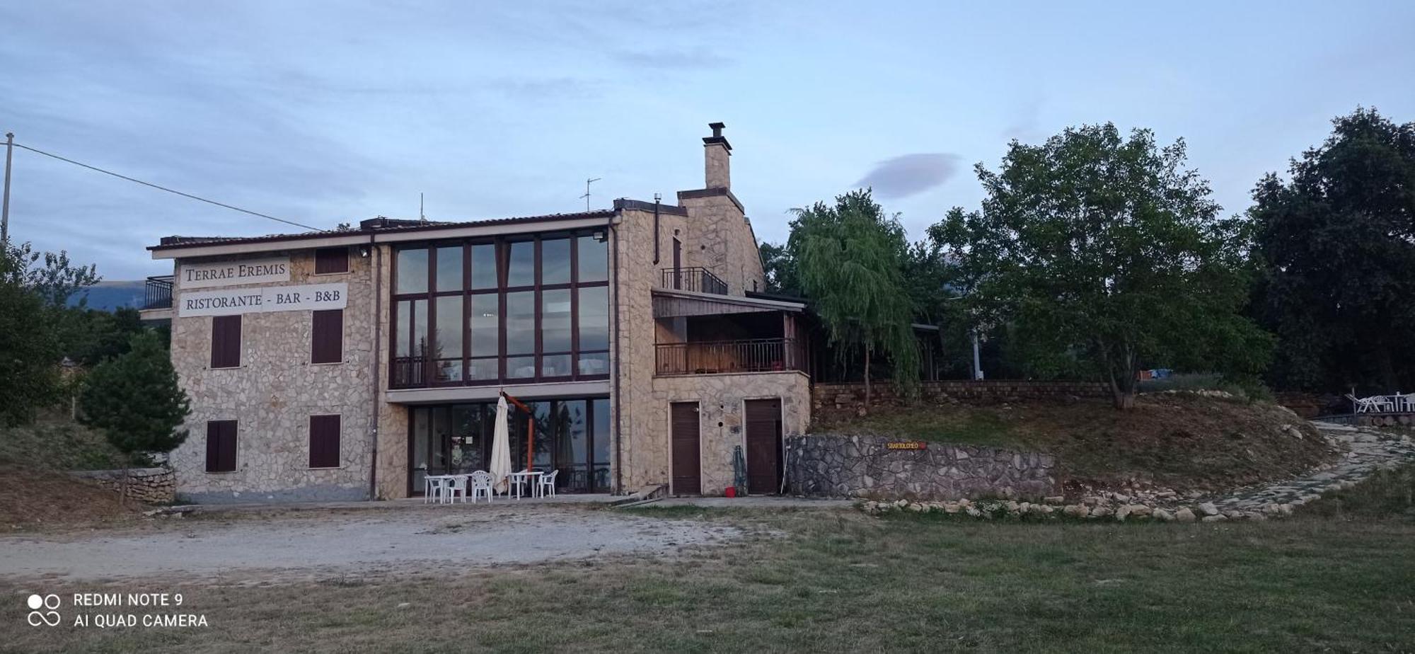 Terrae Eremis: Ristorante, Bar, B&B Roccamorice 외부 사진
